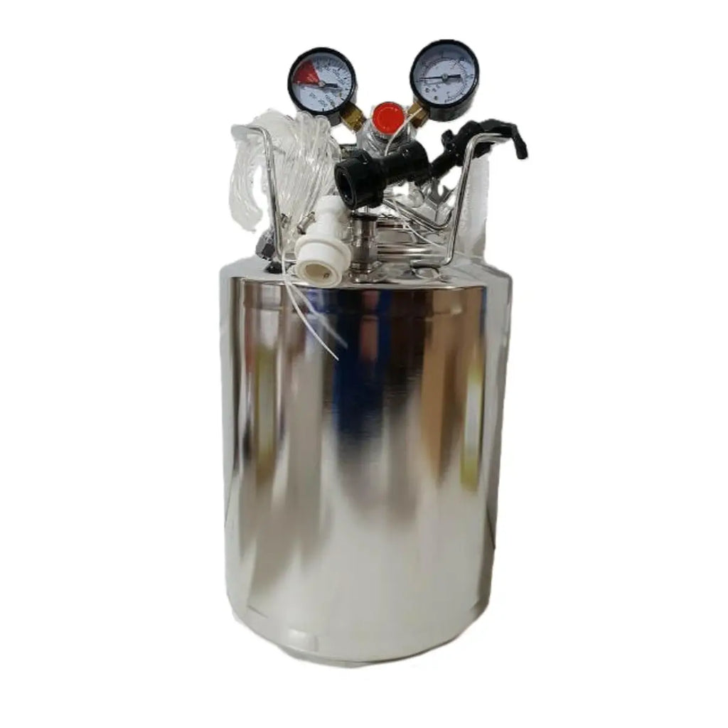 Beer Keg 12 litres Starter Kit - Tap - Regulator - Fittings with pressure gauges and fittings on stainless steel kegs.